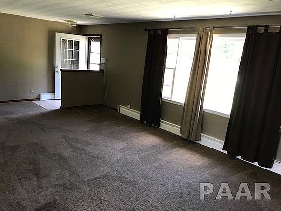 4th image of 1728 W Christine Ave