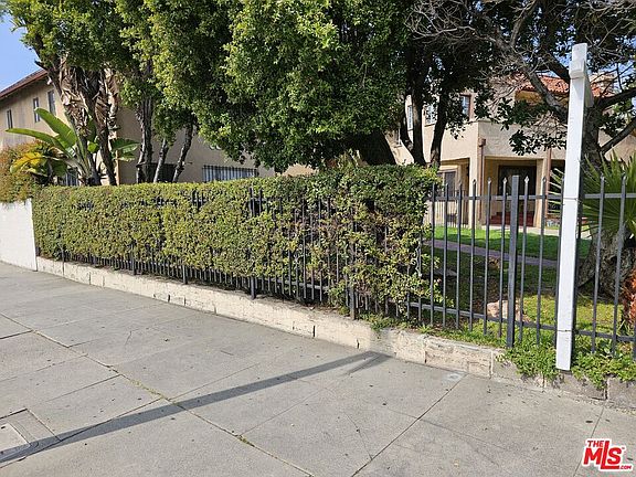 5th image of 1855 S Victoria Ave #1 & 2