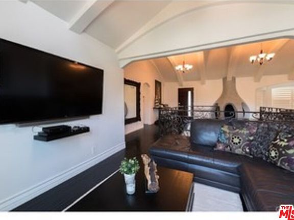 5th image of 3366 Charleston Way