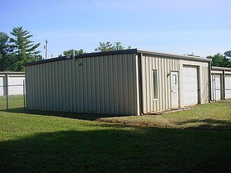 3rd image of 5151 E State Highway 150