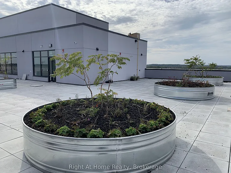 1 Wellington St #308 — Photo 23