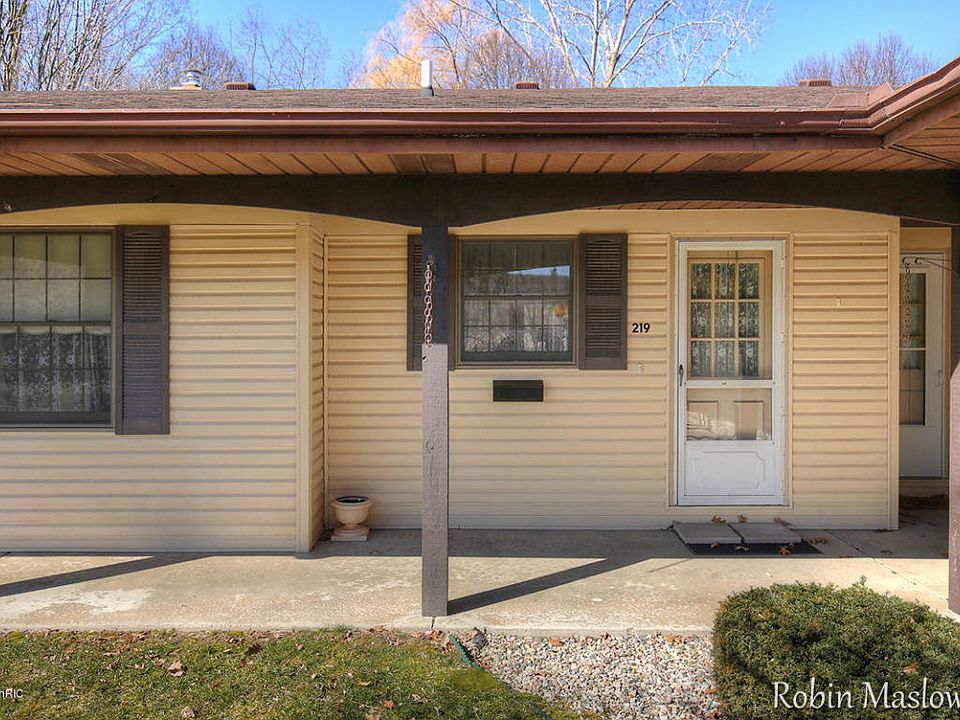 1st image of 219 Bona Vista Dr NW #219