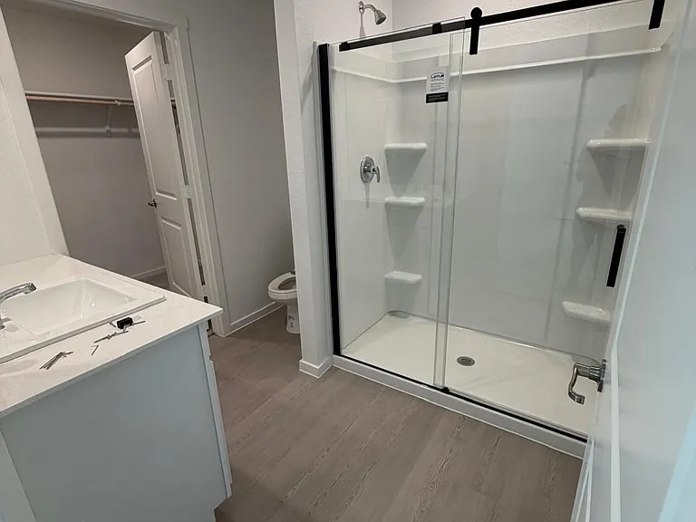 10827 Bernal Cv — Photo 4