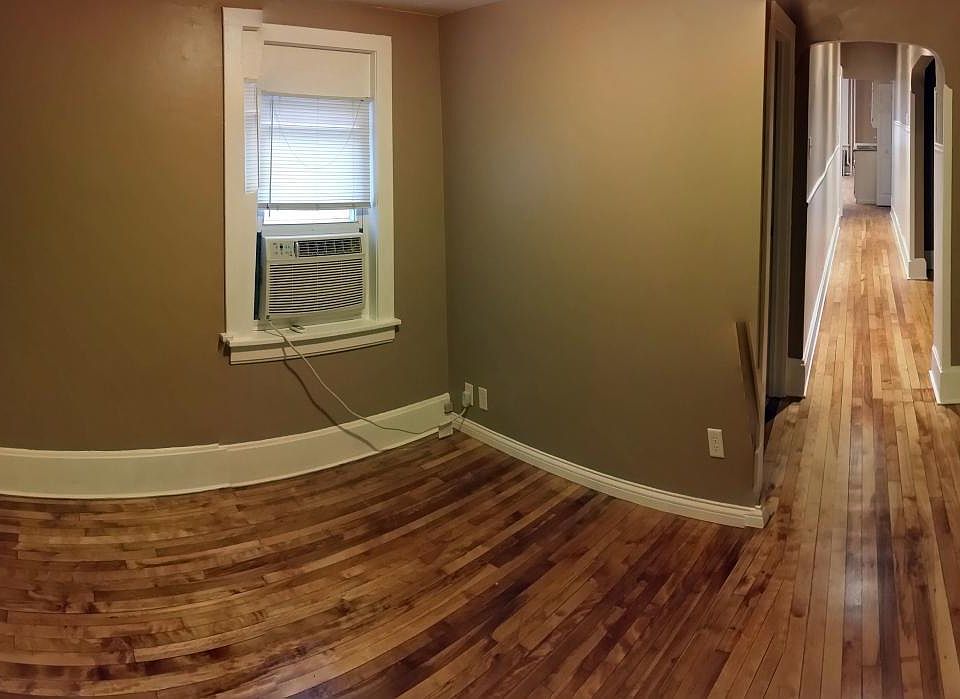 Living room (note - panoramic photo synthesized from several