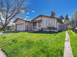 623 Dawn St, Yreka, CA 96097