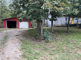 22355 S 1525th Rd, Nevada, MO 64772