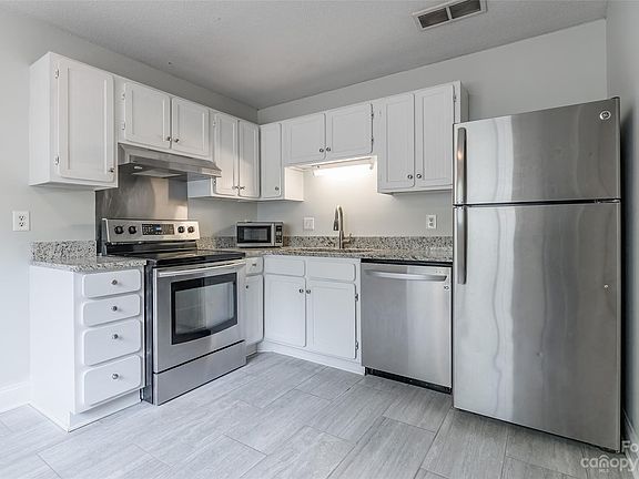 5th image of 1639 Cedarview Ct