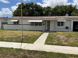 516 W 12th Pl, Hialeah, FL 33010