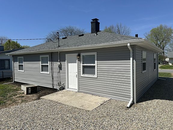 5th image of 2715 W 18th St
