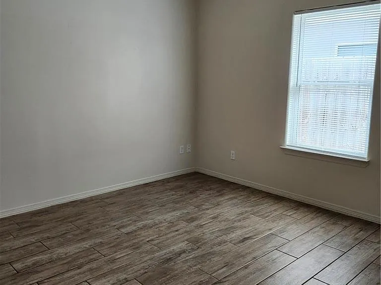 4008 Hawthorne Ave #3 — Photo 11