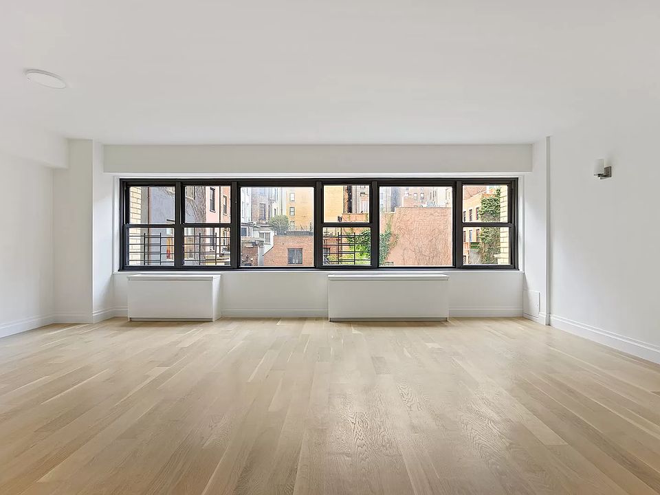 1st image of 160 E 38th St APT 2B