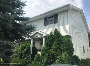 317 Phillips St, Hanover Township, PA 18706