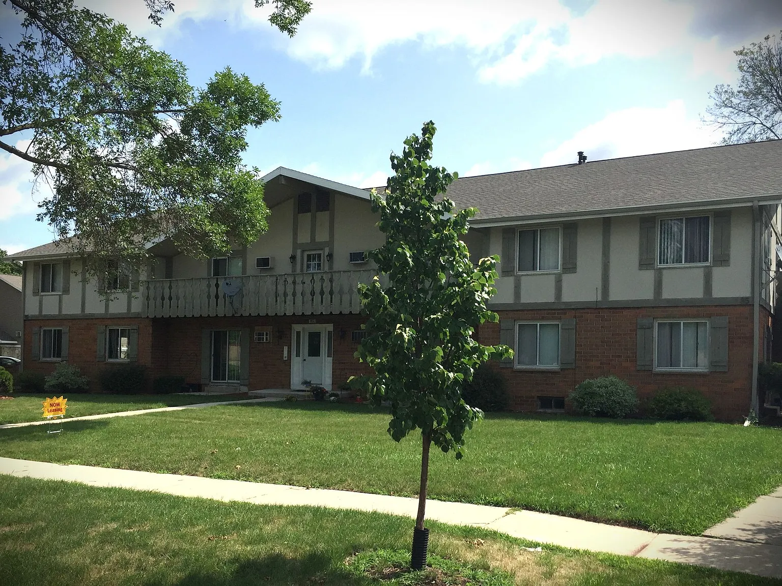 Green Meadows Apartments-Fond du Lac — Photo 2