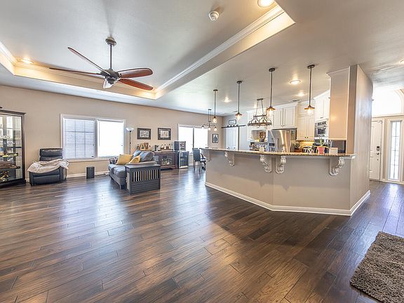 4th image of 1 Highland Dr