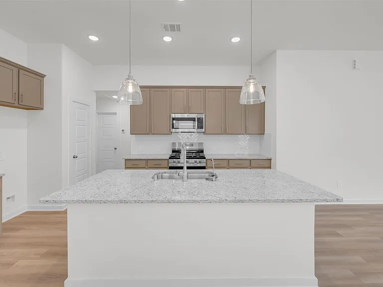 10223 Burton Path — Photo 9