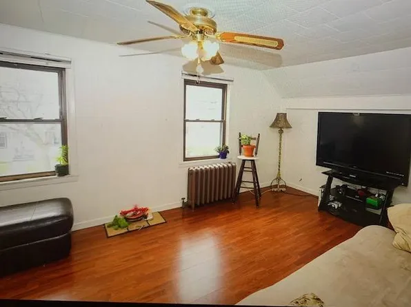 205 Main St #B, Winooski, VT 05404