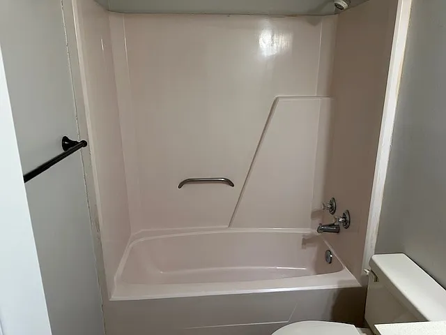5404 Chatham Hall Dr — Photo 36