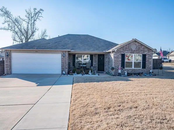 101 Harvest Dr, Beebe, AR 72012