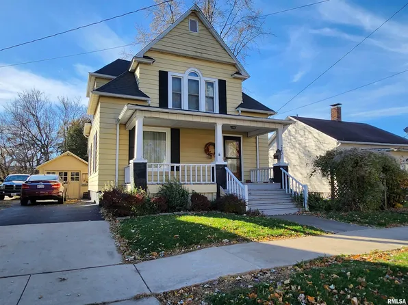240 E Ash St, Canton, IL 61520