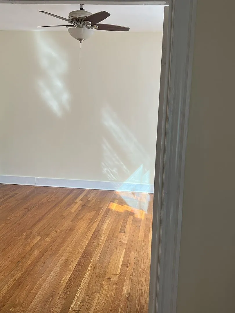 64 Whitten St — Photo 4