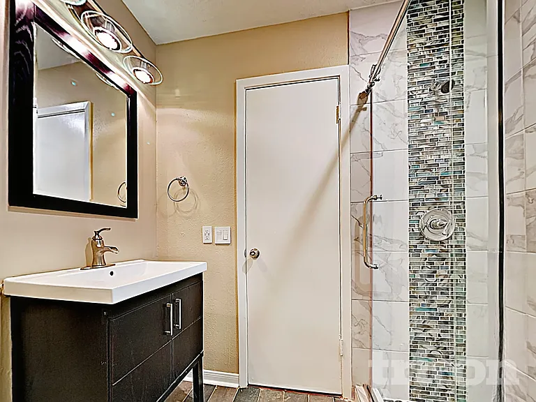 2803 Jeb Stuart Dr — Photo 14