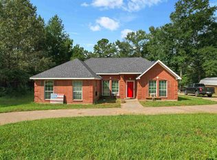 5984 Eastwood Dr, Gilmer, TX 75645