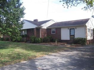 80 Vantage Rd, Rocky Mount, VA 24151