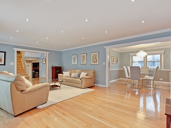 4th image of 923 W Sparrow Ct