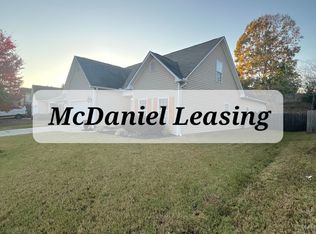 738 Tinder Box Ct, Boiling Springs, SC 29316