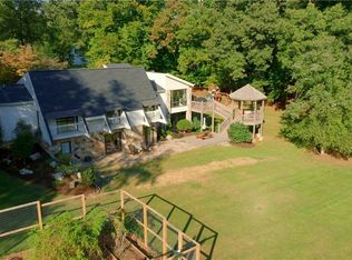 4420 Robinhood Rd, Pfafftown, NC 27106