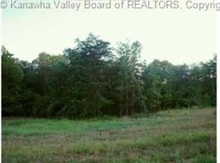 1024 Stardust Dr, Scott Depot, WV 25560