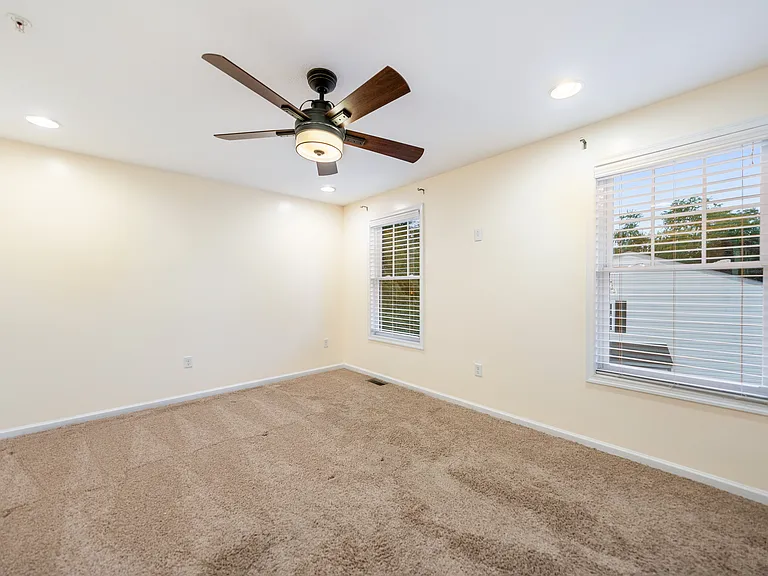 3114 Raintree Dr — Photo 11