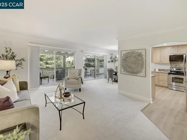 1400 Ptarmigan Dr APT 11, Walnut Creek, CA 94595