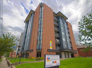 304 E Daniel St, Champaign, IL 61820