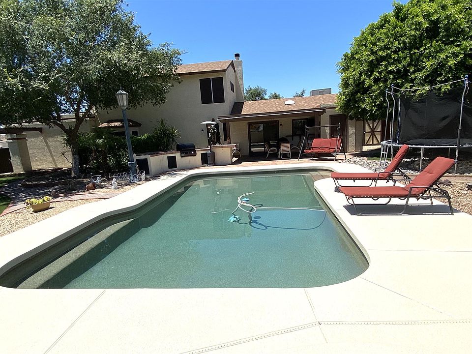 1st image of 1454 E Kerry Ln