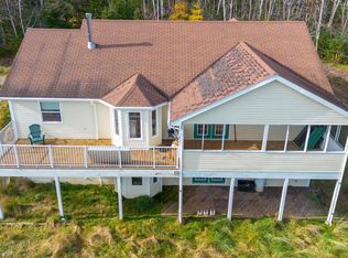 225 Maple Dr, Richmond, NS B0E3B0