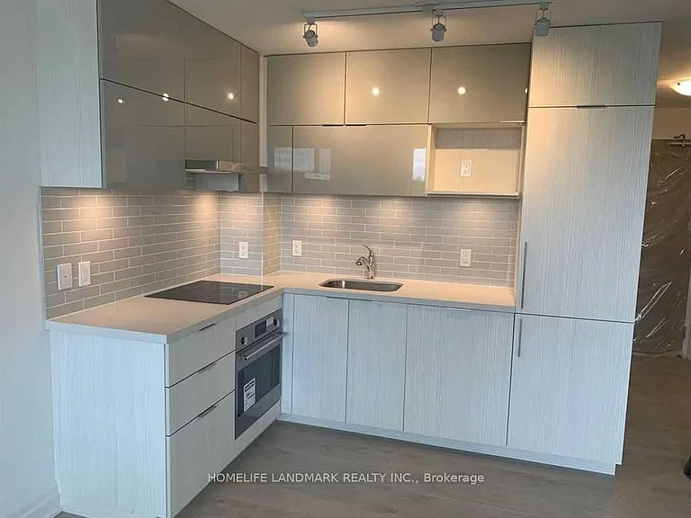 10 Rouge Valley Dr W #317 — Photo 7
