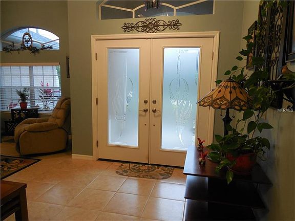 4th image of 4788 Schrader St