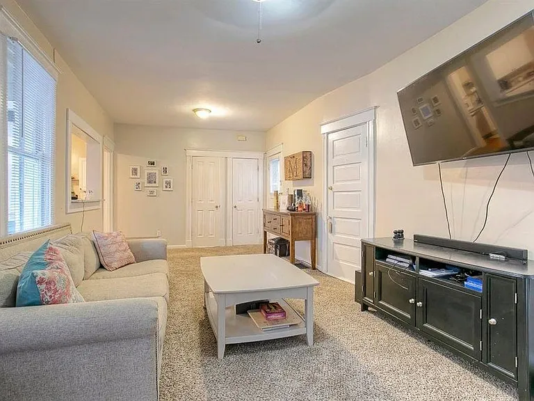 3784 Isabella Ave #1 — Photo 25