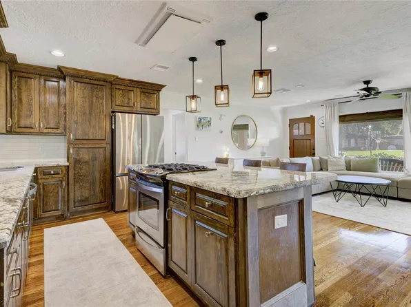 3007 Topham Cir, Houston, TX 77018