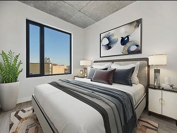 3rd image of 815 Flatbush Ave #703A