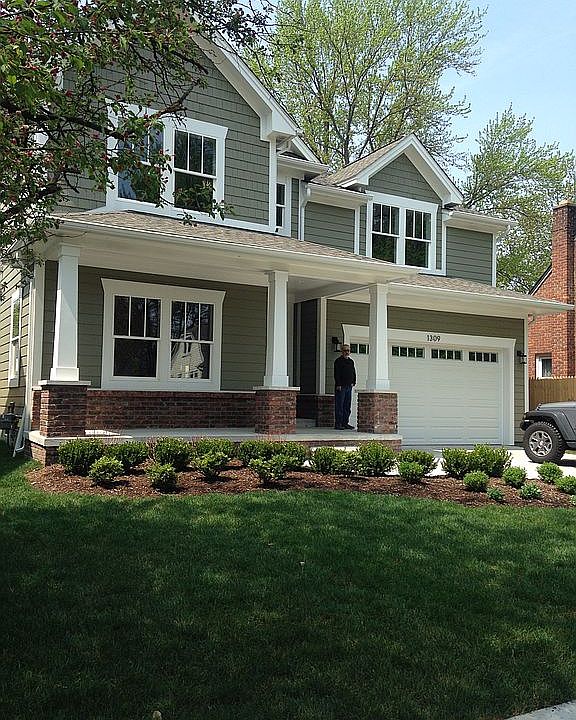 1st image of 1309 N Maple Ave