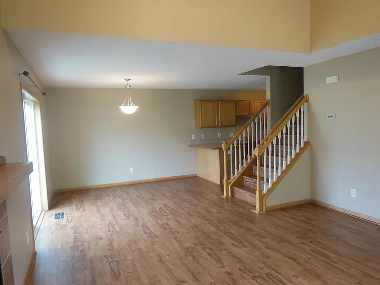 17346 Lilac Ln SE — Photo 3