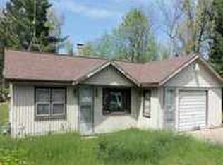 10415 Washington Rd, Saint Helen, MI 48656