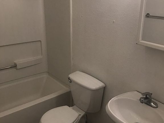 5th image of 941 Indiana St APT 2