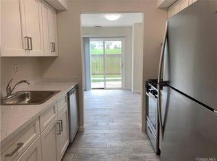 3318 Whispering Hls, Chester, NY 10918