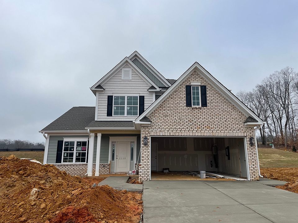 1st image of 2118 Beechwood View Dr