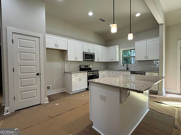 5th image of 149 Hunters Chase Ct