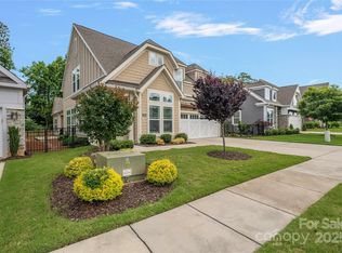 3008 Laney Pond Rd, Matthews, NC 28104