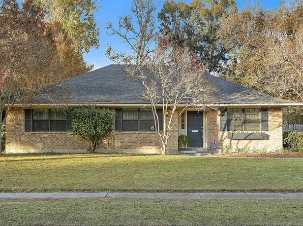 10687 Ranchwood Dr, Baton Rouge, LA 70815